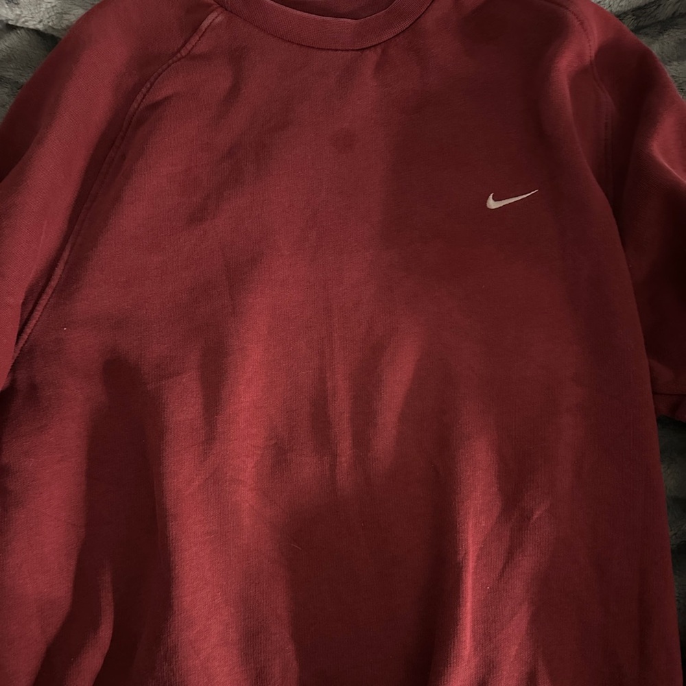 nike crewneck